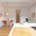Bravissimo Riu Onyar, Modern 3 Bedroom Apartment *