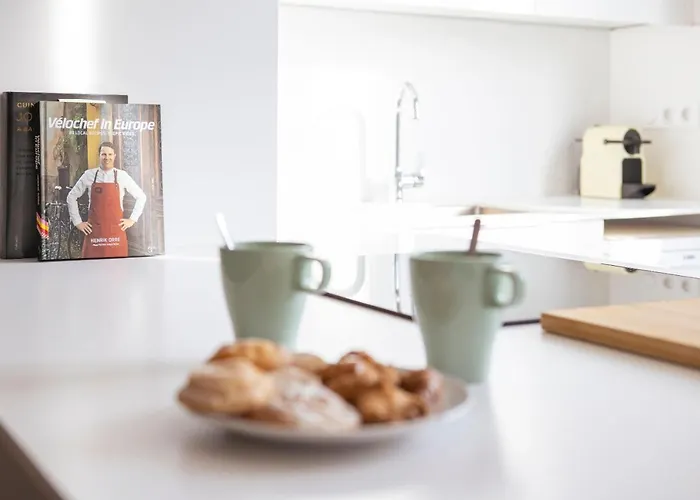 Bravissimo Riu Onyar, Modern 3 Bedroom Apartamento