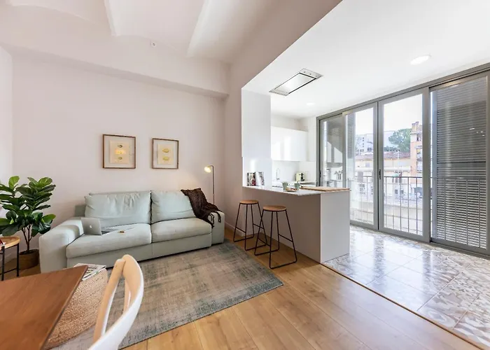 Bravissimo Riu Onyar, Modern 3 Bedroom Apartamento Gerona